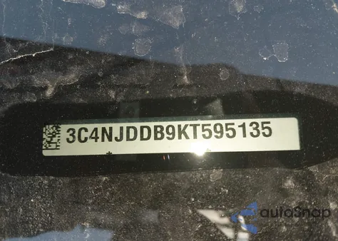 2019 Jeep Compass Trailhawk 4X4 z USA, uszkodzony, nr VIN 3C4NJDDB9KT595135